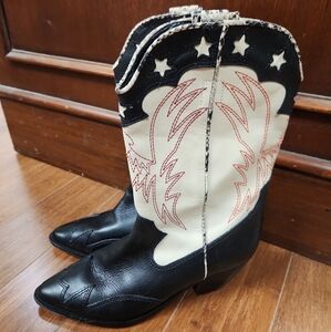 SCHUTZ Black and Cream cicero Western Ankle Boots